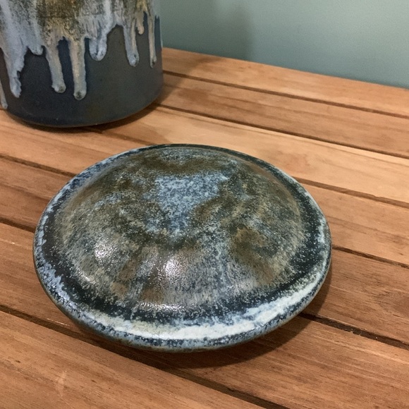 Handcrafted, Heavy Stoneware Vase with Lid - Picture 6 of 17